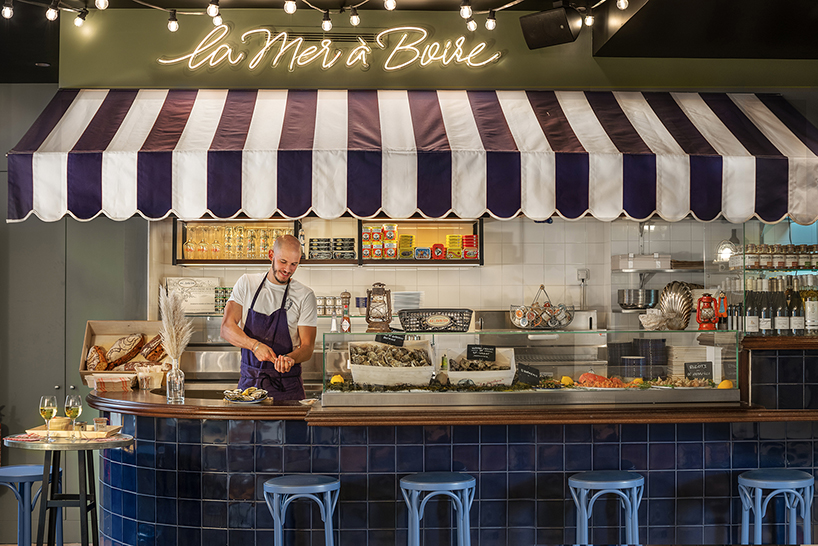 chouchou hotel a large living space in paris by michael malapert 10