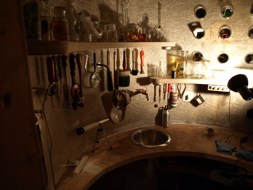 olaf mooij the coach mobile artist studio designboom