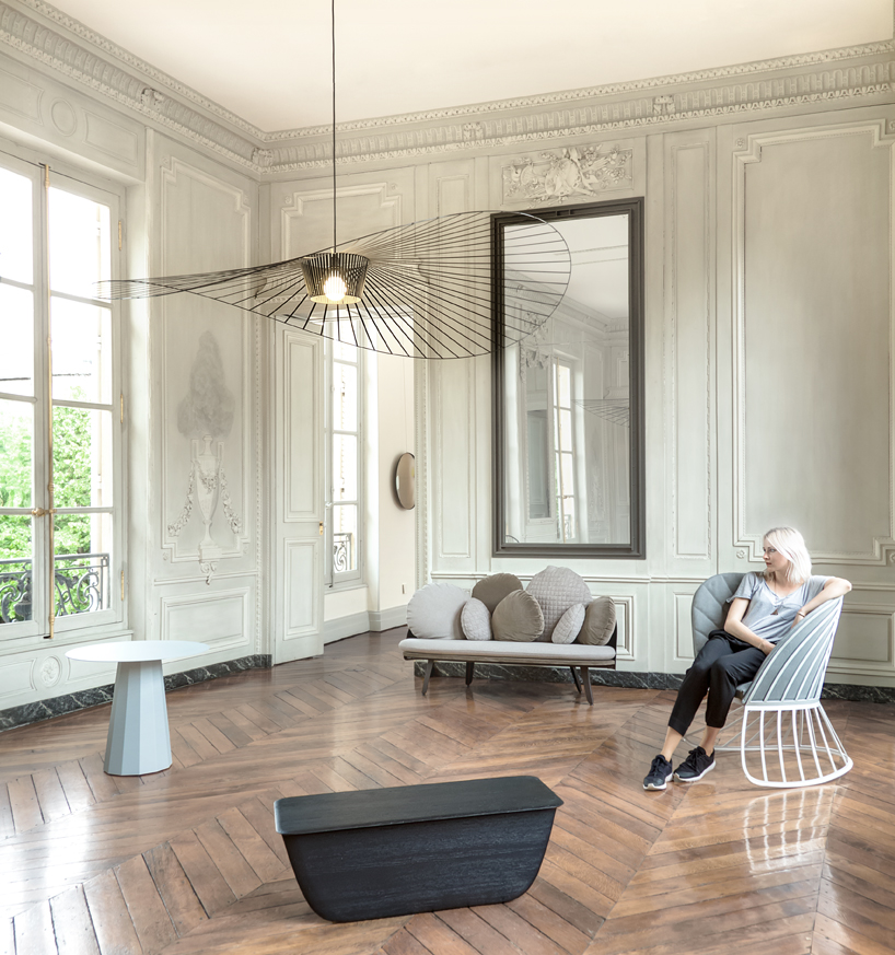 constance guisset solo show chateau de courcelles designboom