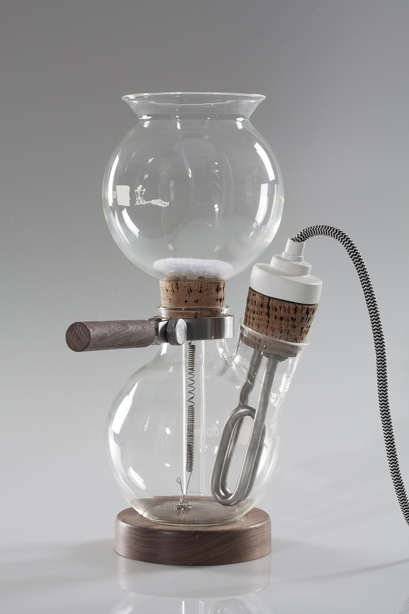 cafe balao coffee  maker  brews with chemistry kit carafes