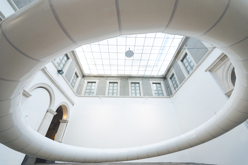 vincent leroy levitates boreal halo in the beaux-arts museum of rennes, france - 3