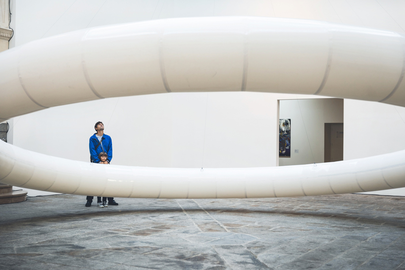 vincent leroy levitates boreal halo in the beaux-arts museum of rennes, france - 7