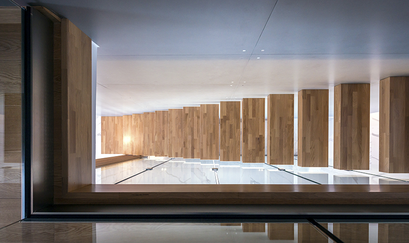 officetwentyfivearchitects designs two idyllic beachside villas in greece designboom