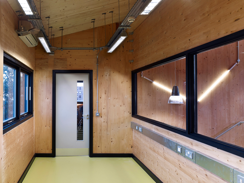 urban projects bureau clads school extension with polycarbonate paneling - 5