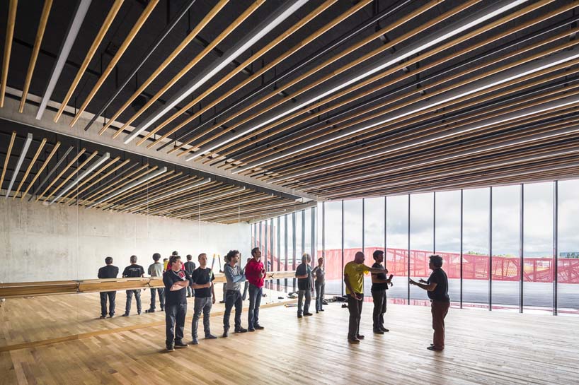 peripheriques architectes espace culturel de la hague france designboom