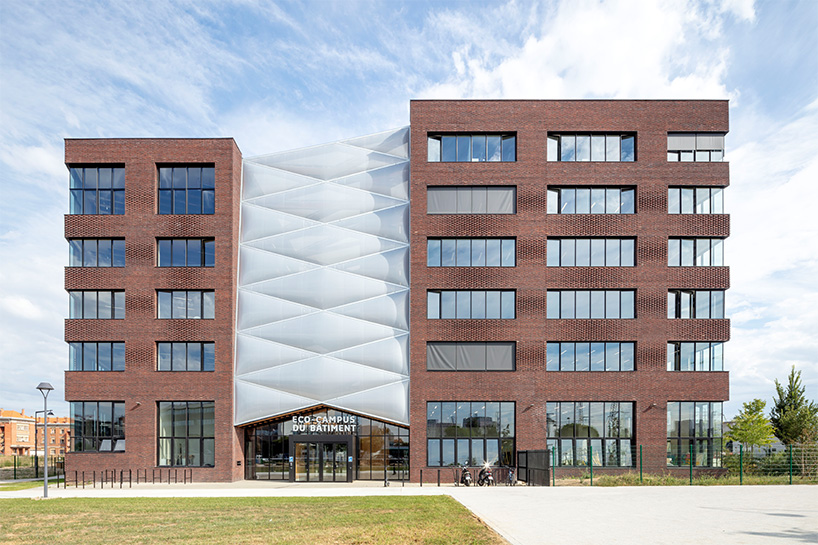 marin + trottin unites paris eco-campus islets with ETFE + triangulated wood frame crossway
