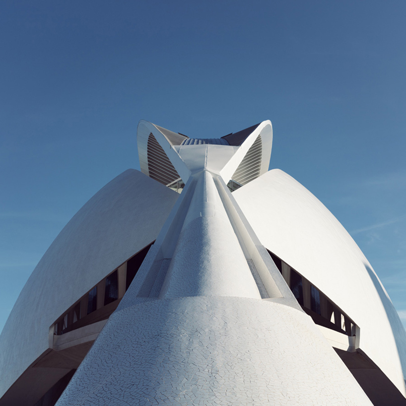sebastian weiss white sculptures  photography series santiago calatrava designboom