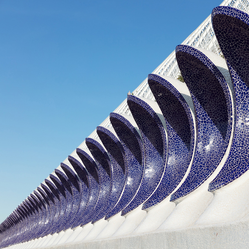 sebastian weiss white sculptures  photography series santiago calatrava designboom