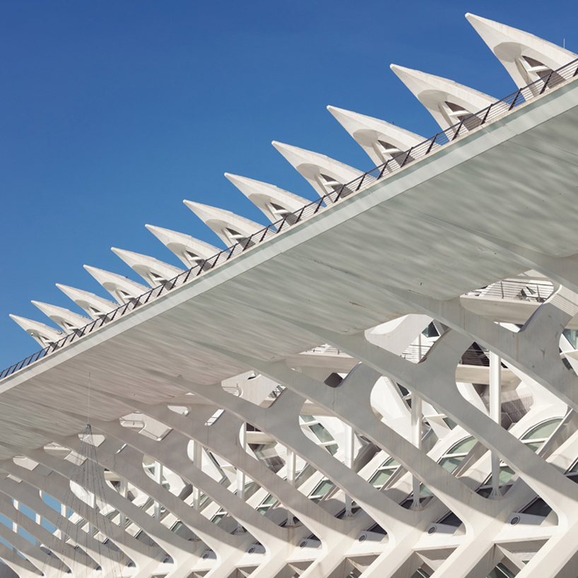 sebastian weiss white sculptures  photography series santiago calatrava designboom