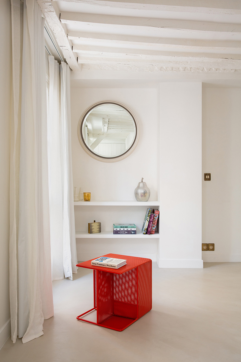 a cocoon in saint germain des pres 9