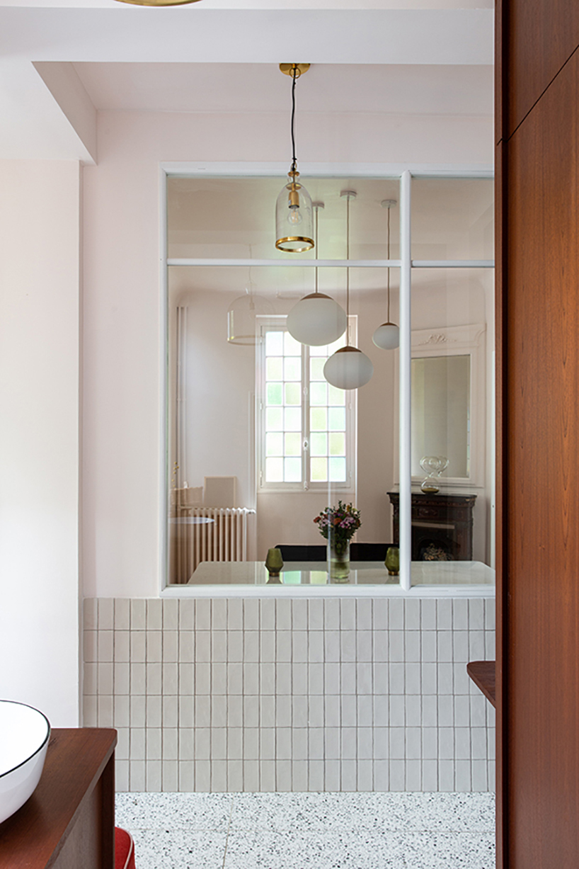 complete transformation of a xixth century house near paris 12