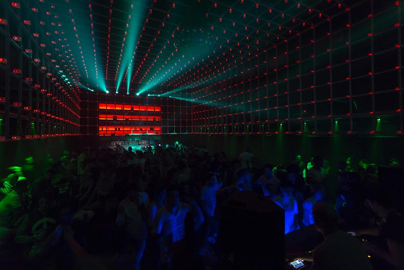 the year club sao paulo estudio guto requena brazil designboom