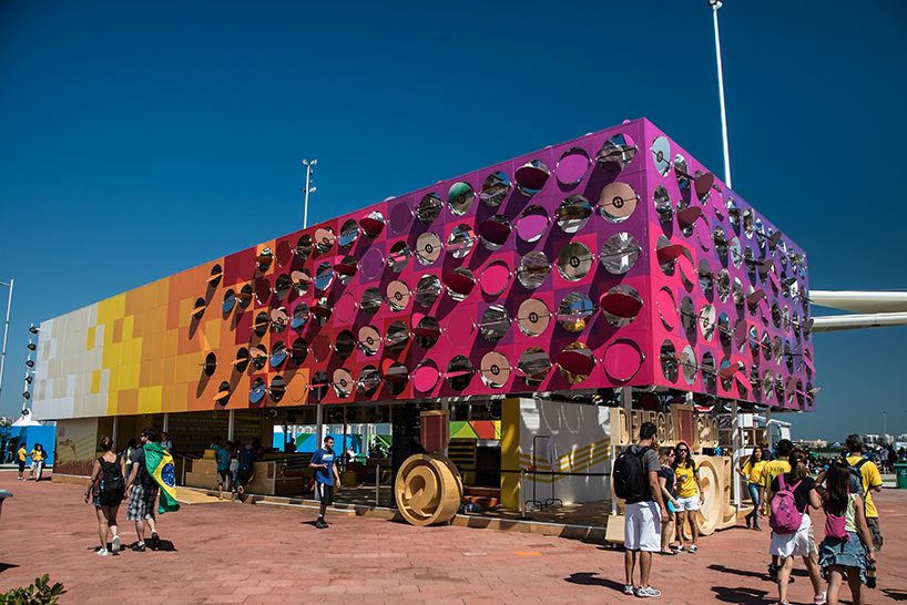 estudio guto requena interactive dancing pavilion rio olympics designboom
