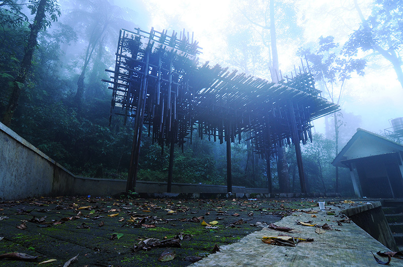 budipradono architects i shelter cycling indonesia designboom