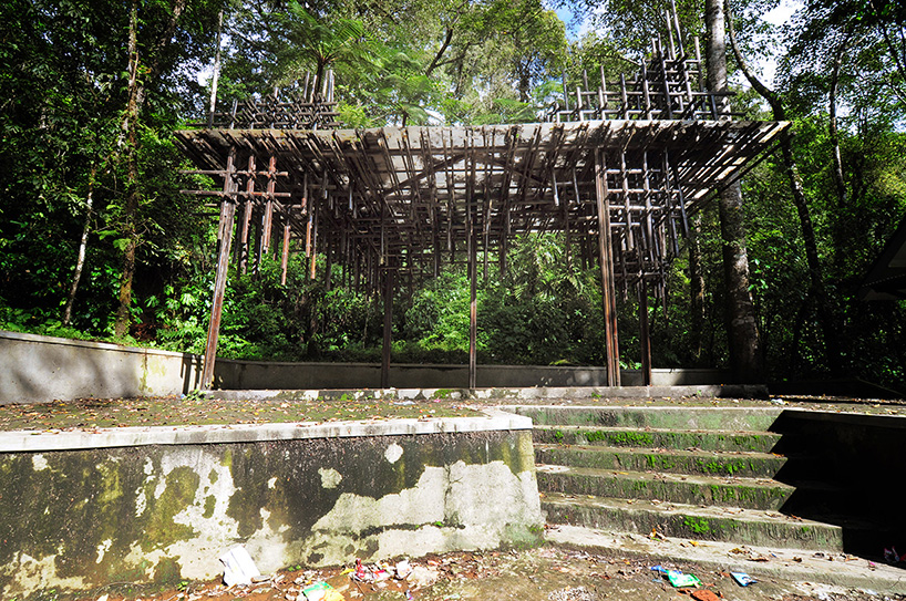 budipradono architects i shelter cycling indonesia designboom