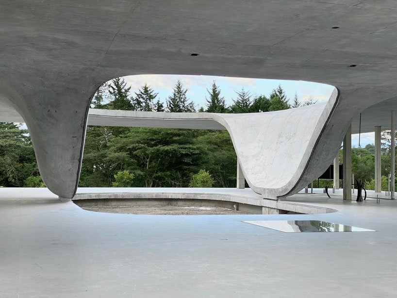 architect felipe escudero designs clothing line 9