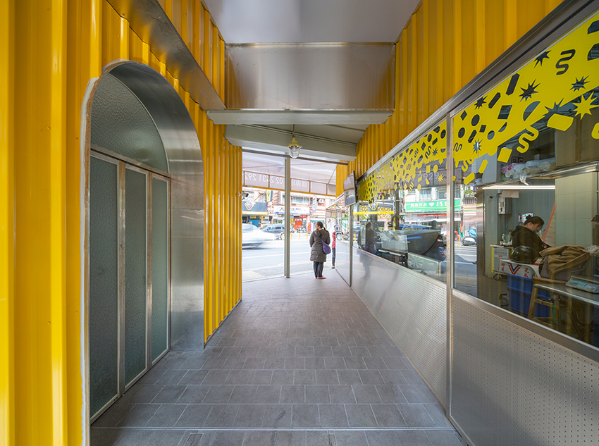 studio APL completes a canary yellow sandwich shop renovation in taiwan