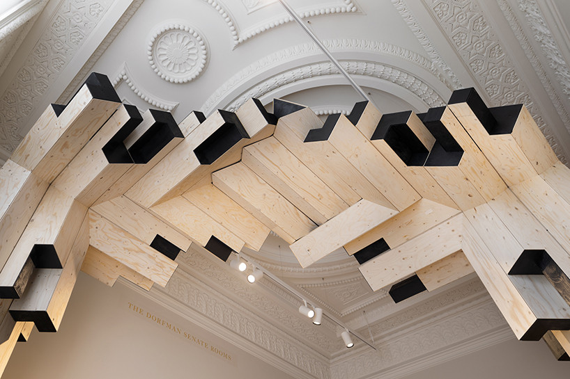 gilles retsin fuses augmented reality with timber construction at the royal academy london designboom