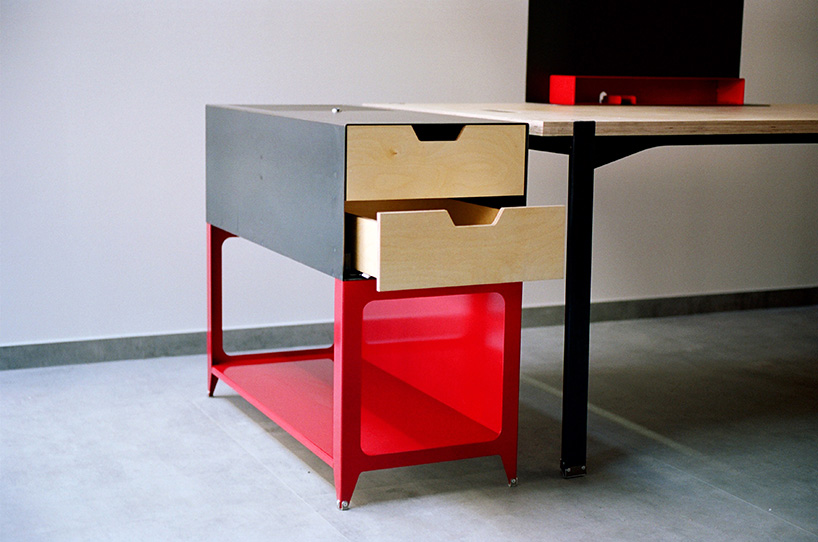 studio millimètre acier noir collection designboom