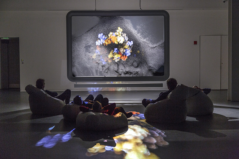 millimètre atom screen life in picoseconds exhibition le laboratoire designboom