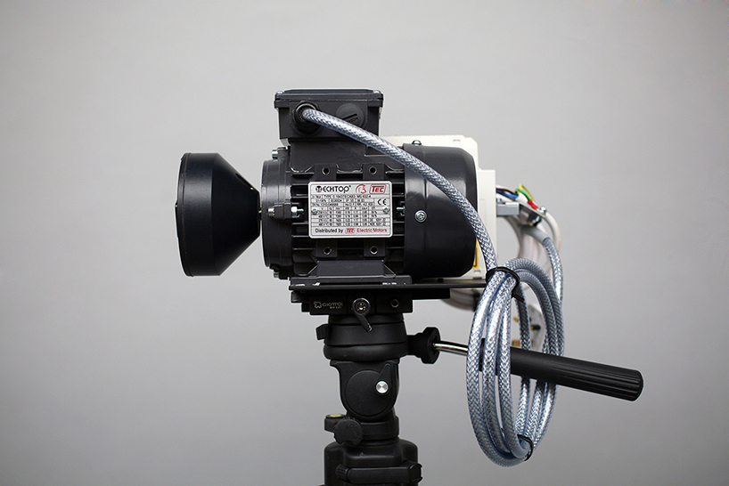 oscar lhermitte revolvograph designboom