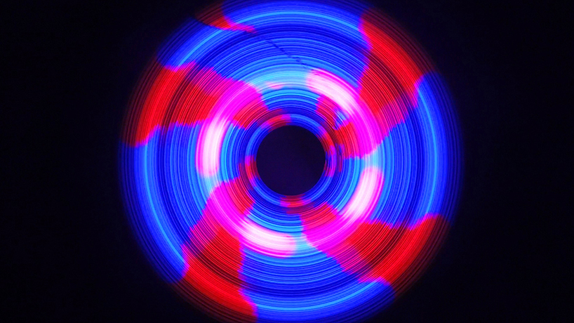 oscar lhermitte revolvograph designboom