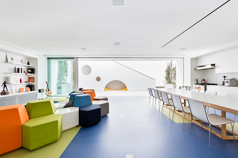 pascali semerdjian toy house