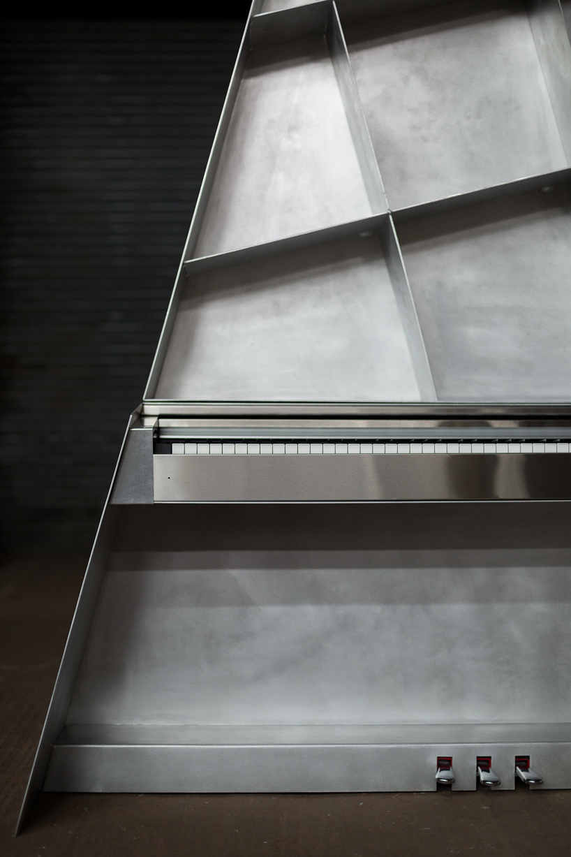 maciej markowicz leaning piano wiczny ICFF 2015 designboom
