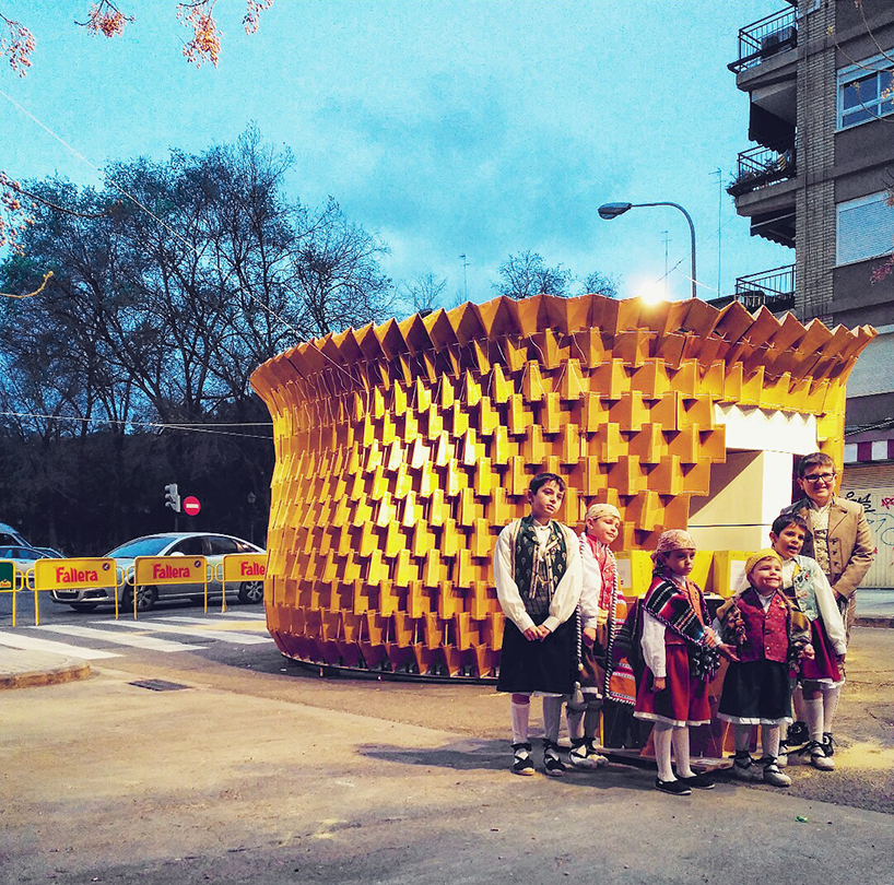 nituniyo memosesmas installation empty head designboom