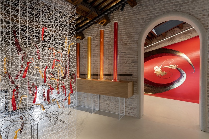 migliore+servetto completes immersive exhibition for new human safety net HQ in venice