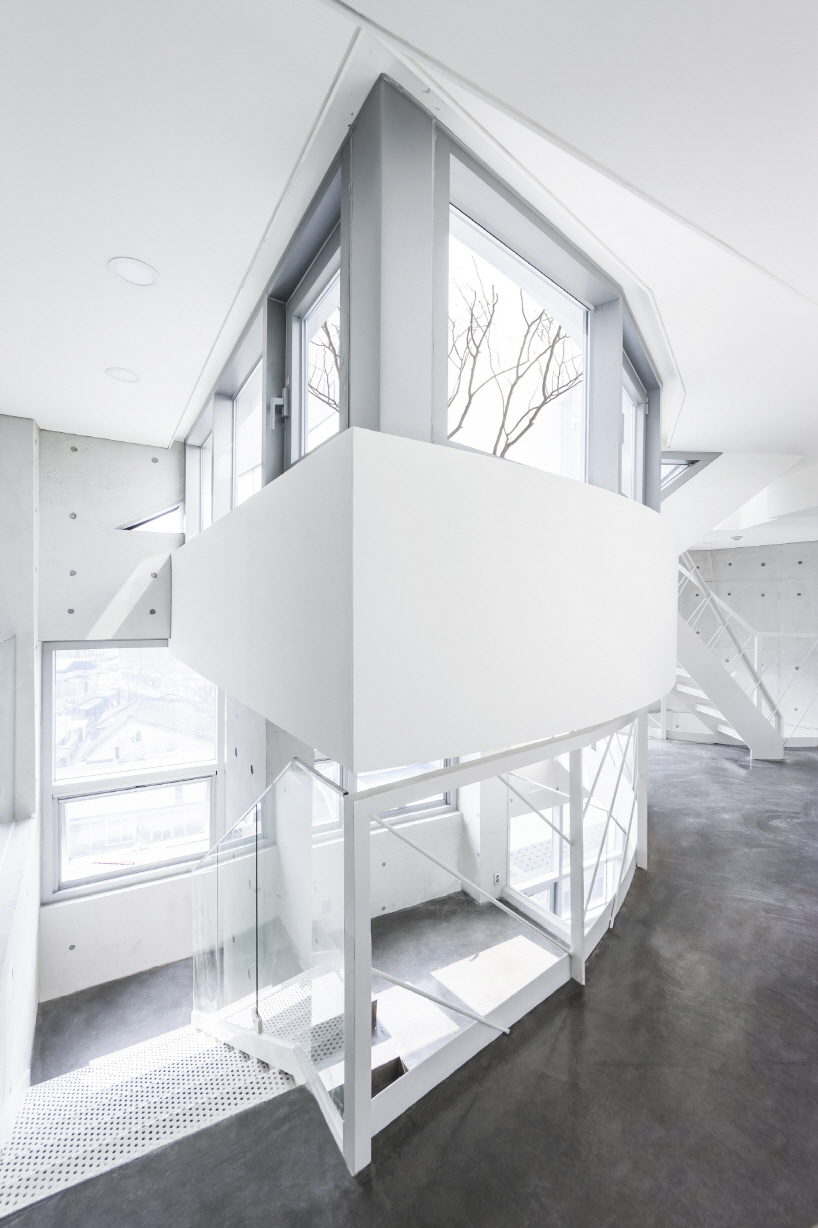 iroje khm architects archi-fiore building gyeonggi seoul korea designboom
