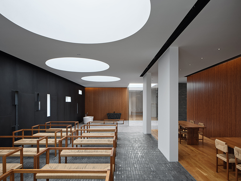 mitsuhiro shoji turns an old linen factory into a gallery in zhejiang, china designboom