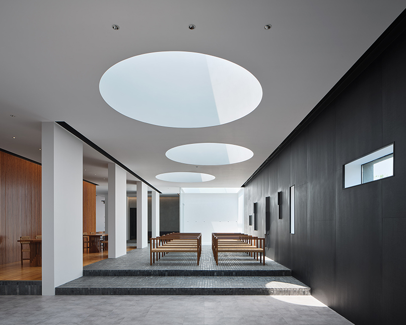 mitsuhiro shoji turns an old linen factory into a gallery in zhejiang, china designboom