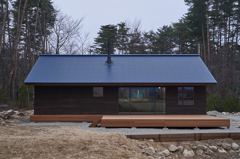 MoY architects completes a family home in the foothills of azumino, japan designboom