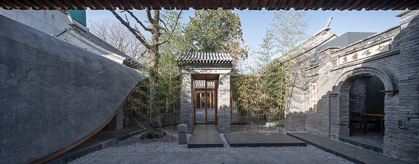 archstudio fuses old with new to renovate a traditional siheyuan residence in beijing designboom