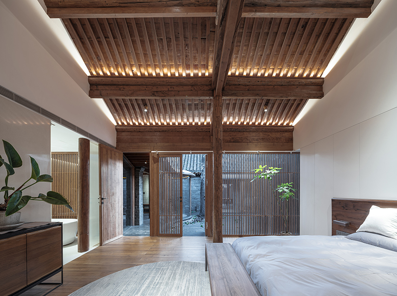 archstudio fuses old with new to renovate a traditional siheyuan residence in beijing designboom