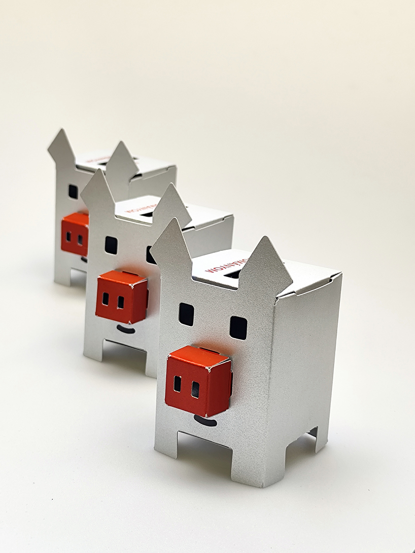 metallic paper piggy bank