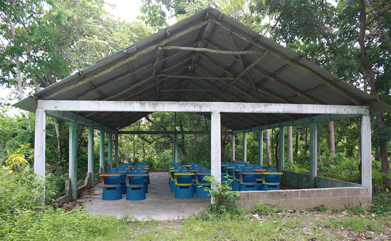 nos designs clever, a lightweight stackable desk for mexican schools clever school desk designboom