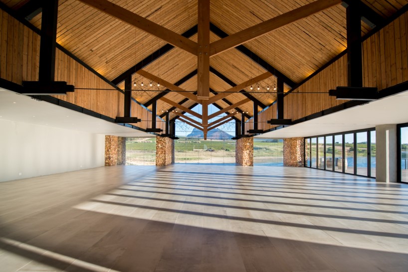 coopers bar event space inhouse anura vineyard