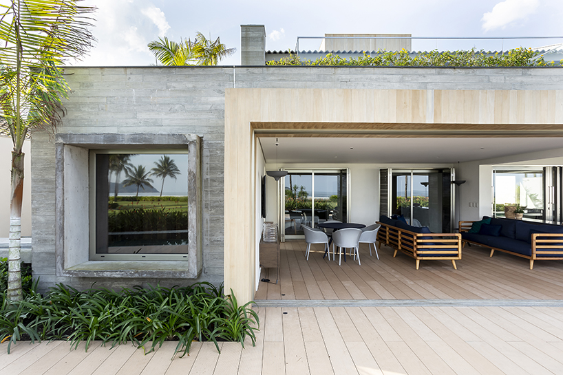 basiches arquitetos integrates outdoor spaces in the renovation of MF house in são paulo designboom
