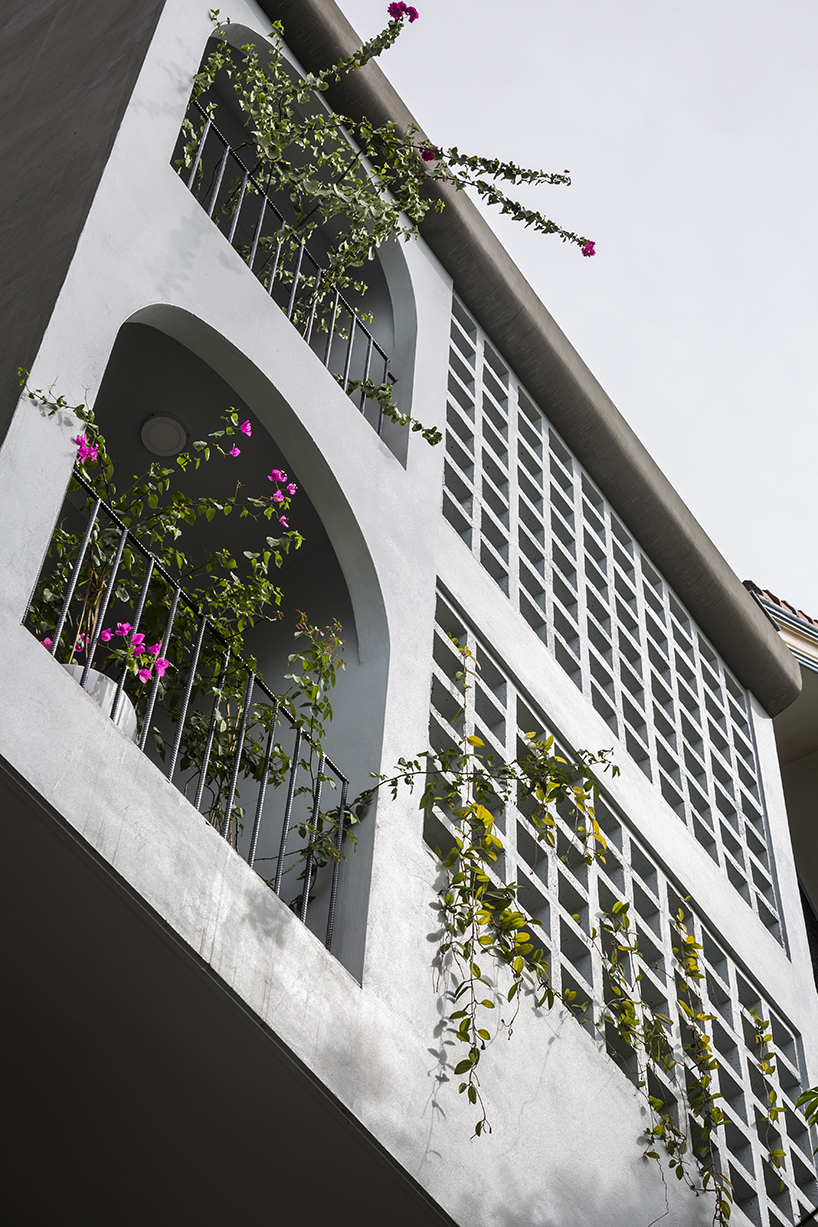 nh-village-architects-rainfall-house-vietnam-07-19-2019-designboom
