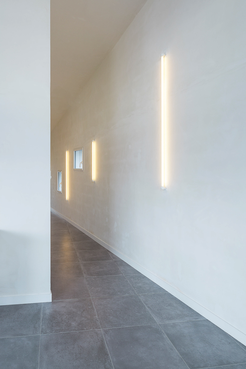 studio razavi house for a photographer france designboom