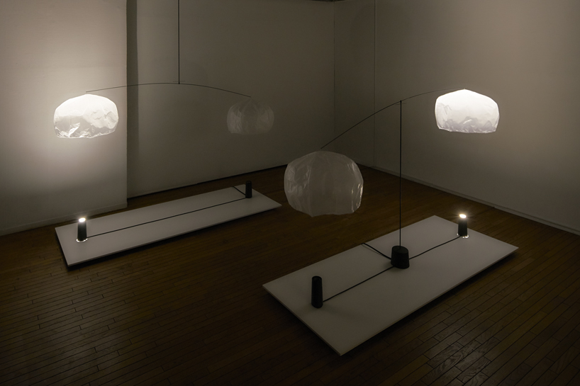 m&t-imbalance-balance-light-designart-tokyo-11-01-2019-designboom
