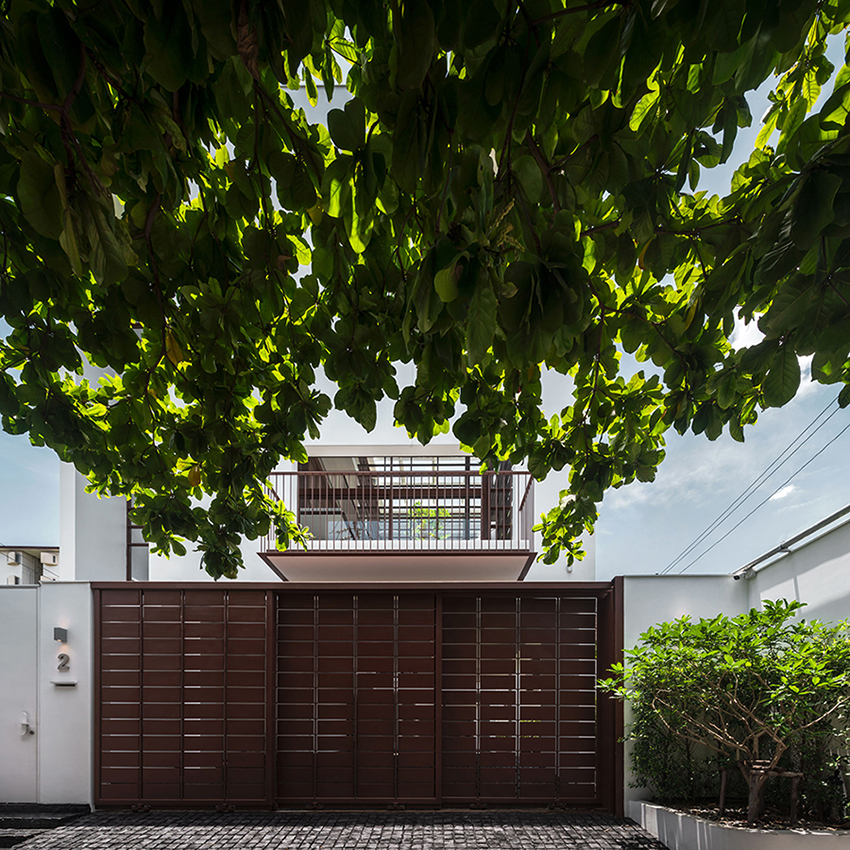 anonym studio merges indoor and outdoor space to create tree house in bangkok designboom