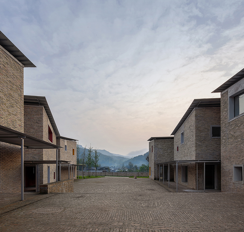 deshaus rebuilds homey kindergarten following lushan's 2013 earthquakes - 12