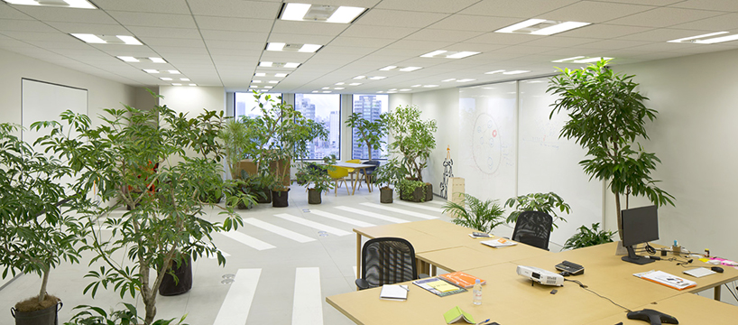 frontoffice liveperson transformable offices tokyo designboom