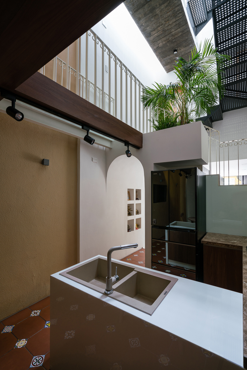 ad-plus-shift-house-saigon-vietnam-06-27-2019-designboom