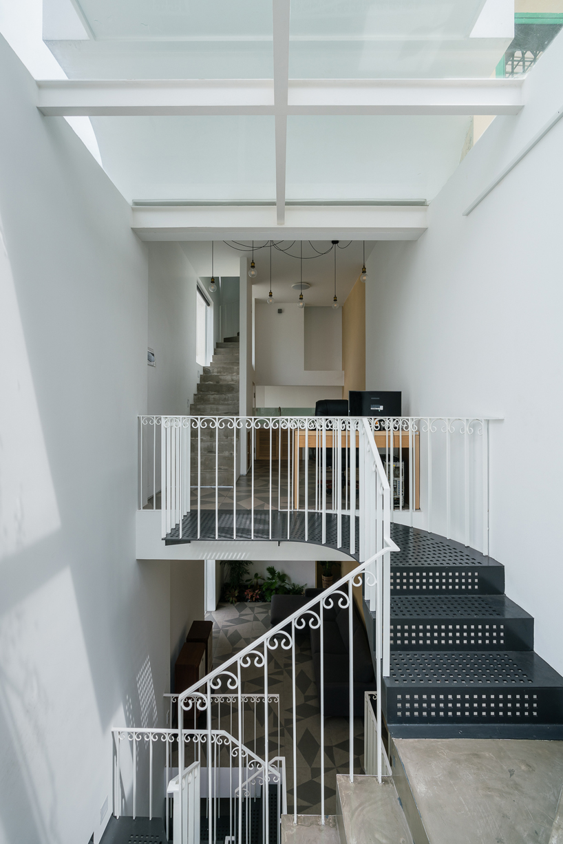 ad-plus-shift-house-saigon-vietnam-06-27-2019-designboom