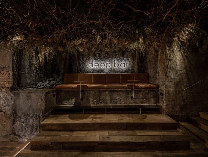 yod group designed a bar with roots on the ceiling that locates under the flower shop 2
