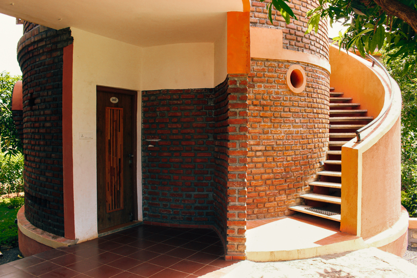 d6thd design studio shyam farm forest resort india designboom 